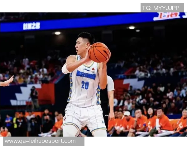 翟晓川坚定信心期待中国男篮调整状态全力以赴迎战下一场比赛