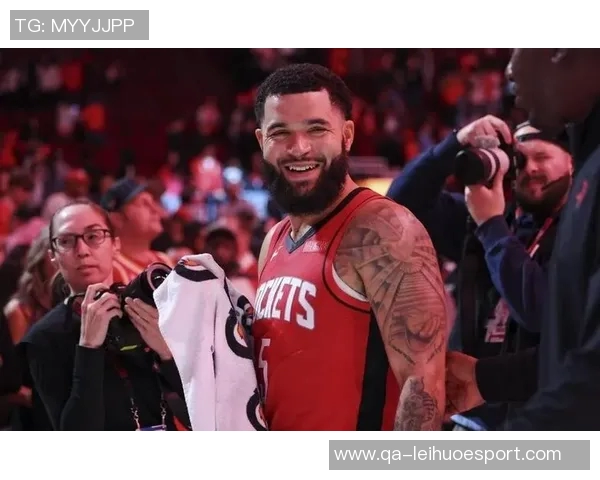 火箭新星谢泼德崭露头角范弗里特热情转发引发关注