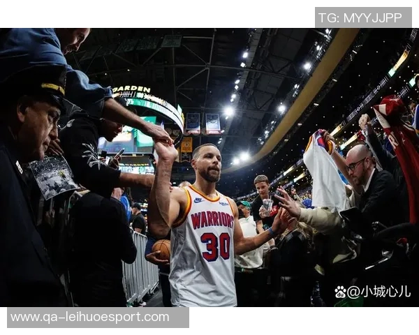 美媒评选NBA30大球星约基奇SGA字母哥占据前三文班马尔库里老詹哈登排名揭晓 美媒评选NBA30大球星约基奇SGA字母哥占据前三文班马尔库里老詹哈登排名揭晓