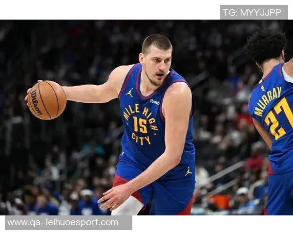 东契奇27岁前创下83次三双佳绩历史排名第四仅次于大O约基奇和魔术师 东契奇27岁前创下83次三双佳绩历史排名第四仅次于大O约基奇和魔术师