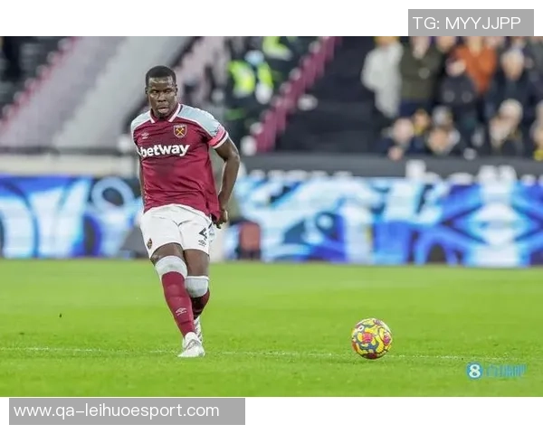 克卢日与31岁中卫祖马解约仅出战四场比赛引发关注